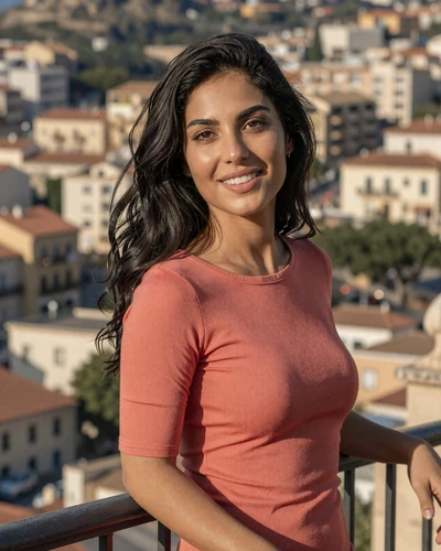 Anisa, an Albanian woman from Tirana looking for a serious partner